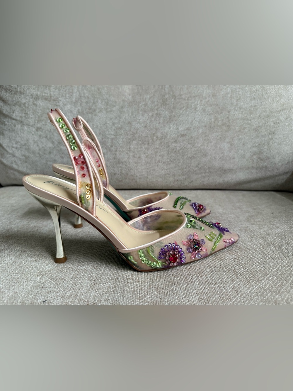 NEW Betsey Johnson Velma Jeweled Mesh Slingback Pumps Nude Floral Beaded US 7.5 - Picture 6 of 16